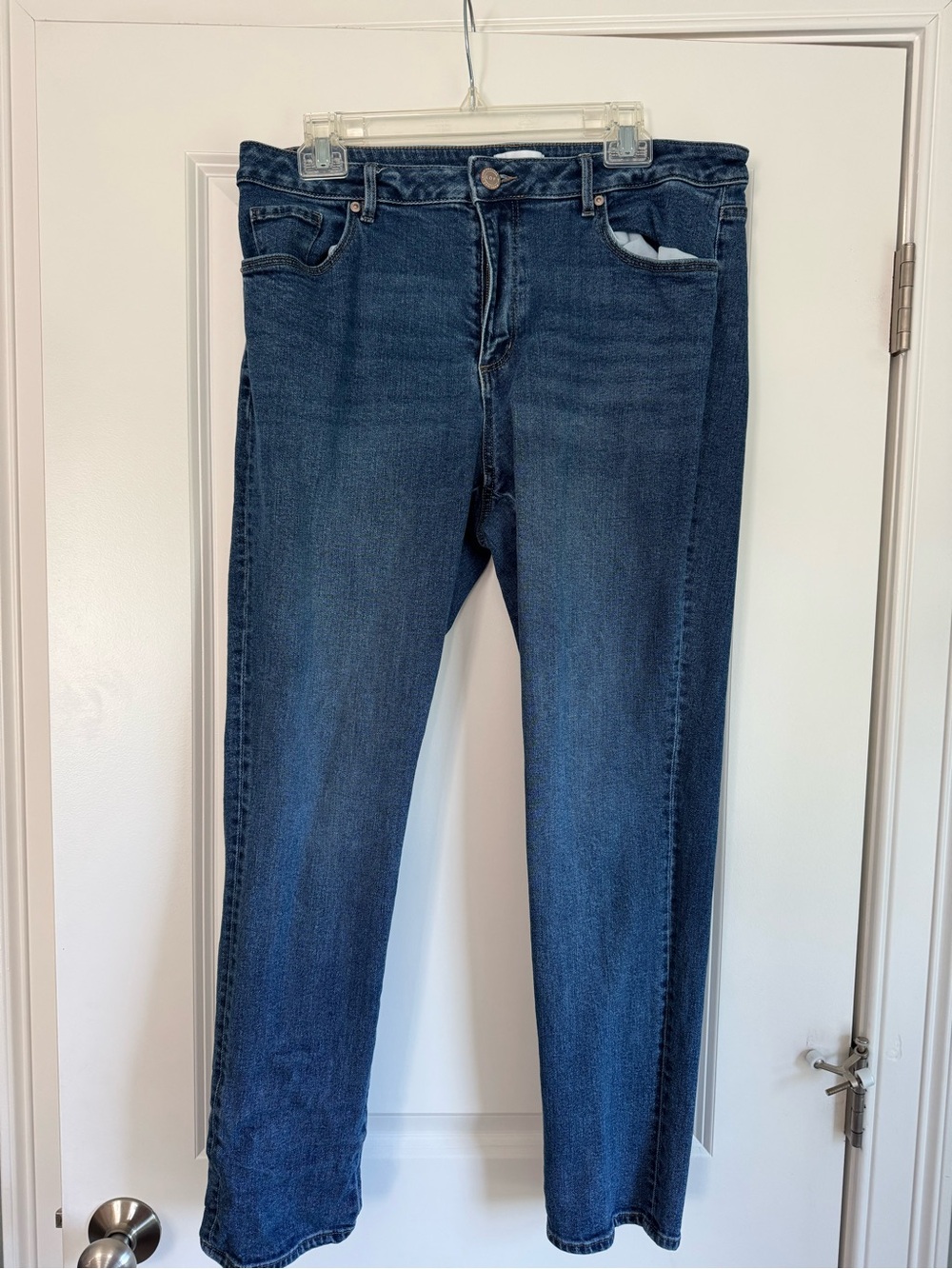 LOFT Women's Skinny Jeans in Dark Blue Wash